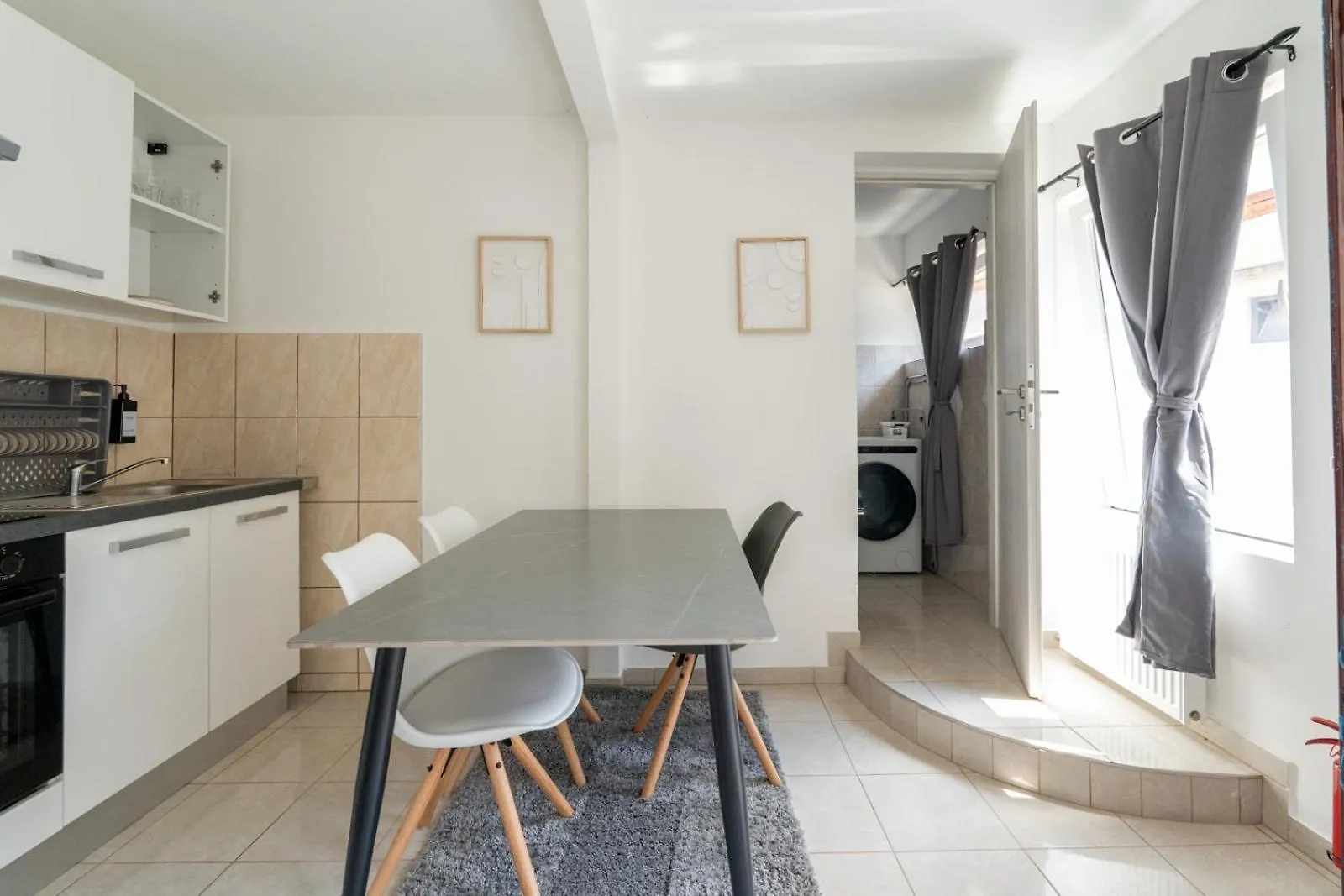 Wiener Juwel Zwischen Flughafen Und Stadtleben Apartment Austria